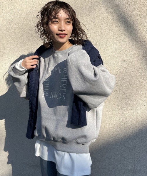 gossara(ゴサラ)の「スクエアロゴトレーナー(スウェット・レディース・グレー/ネイビー・FREE)」の13枚目の写真