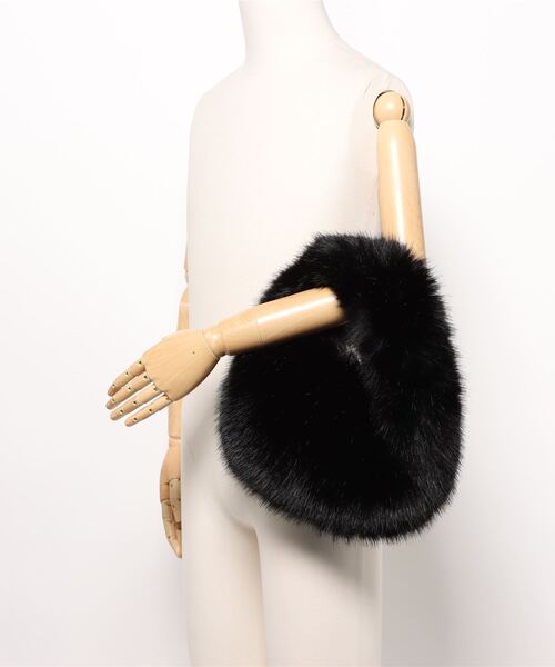 サークル ファーバッグ(ハンドバッグ)|CURI BISCUI(キュリ ビスキュイ) サークル ファーバッグ(ハンドバッグ)|CURI BISCUI(キュリ ビスキュイ)