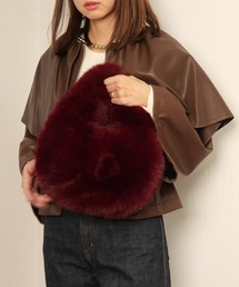 CURI BISCUI（キュリ　ビスキュイ）の「サークル ファーバッグ（ハンドバッグ）」