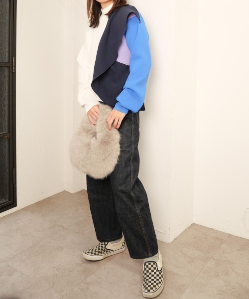 CURI BISCUI（キュリ　ビスキュイ）の「サークル ファーバッグ（ハンドバッグ・レディース・ベージュ/ブラウン/ブラック/グレー/ボルドー・FREE）」の19枚目の写真