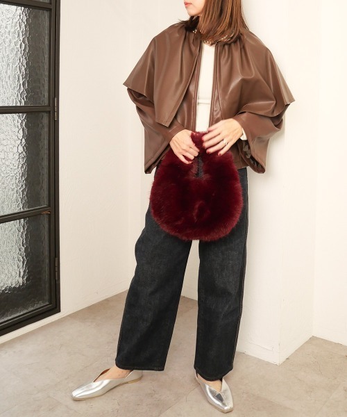 CURI BISCUI（キュリ　ビスキュイ）の「サークル ファーバッグ（ハンドバッグ・レディース・ベージュ/ブラウン/ブラック/グレー/ボルドー・FREE）」の17枚目の写真