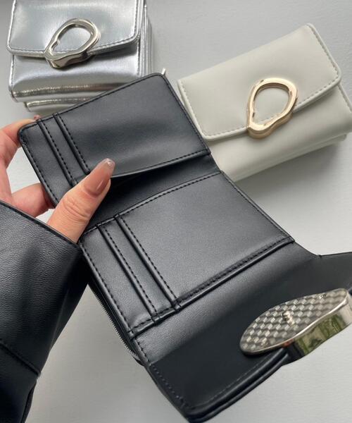 WEGO（ウィゴー）の「WEGO/ニュアンスパーツフラップウォレット（財布・レディース・オフホワイト/シルバー/ブラック・FREE）」の7枚目の写真