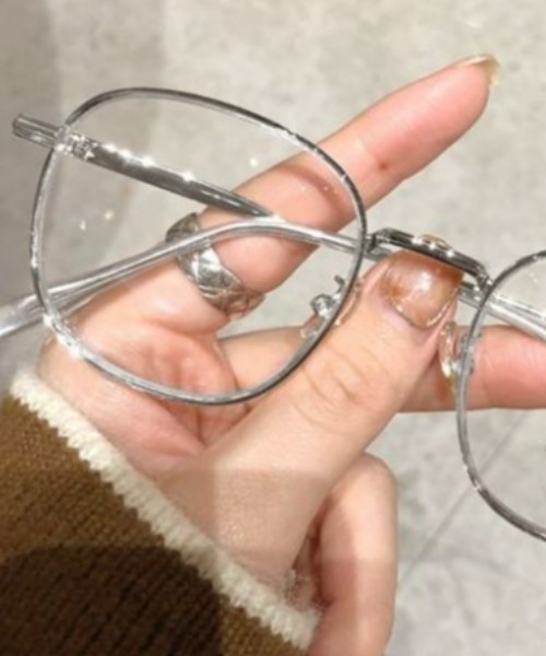 REBALANCE（リバランス）の「調光メガネ　紫外線で色が変わる（メガネ・メンズ・B/A/D/C・#2/#1）」の18枚目の写真