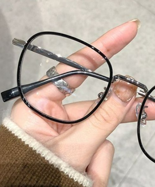 REBALANCE（リバランス）の「調光メガネ　紫外線で色が変わる（メガネ・メンズ・B/A/D/C・#2/#1）」の19枚目の写真