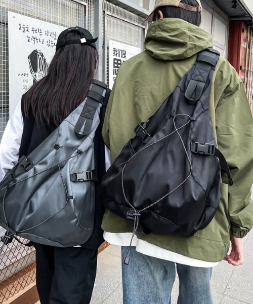 L LABEL（エルラベル）の「ワンショルダーボディバッグ（ショルダーバッグ・メンズ・ブラウン/ブラック/グレー/ネイビー・FREE）」の6枚目の写真