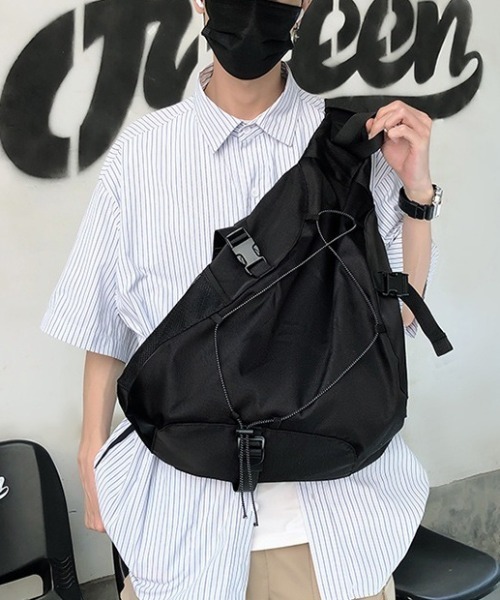 L LABEL(エルラベル)の「ワンショルダーボディバッグ(ショルダーバッグ・メンズ・ブラウン/ブラック/グレー/ネイビー・FREE)」の14枚目の写真