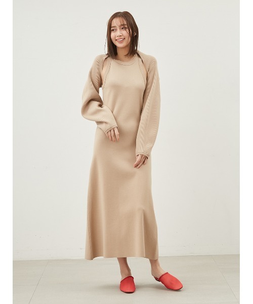 Mila Owen（ミラオーウェン）の「フォルムスリーブニットボレロ