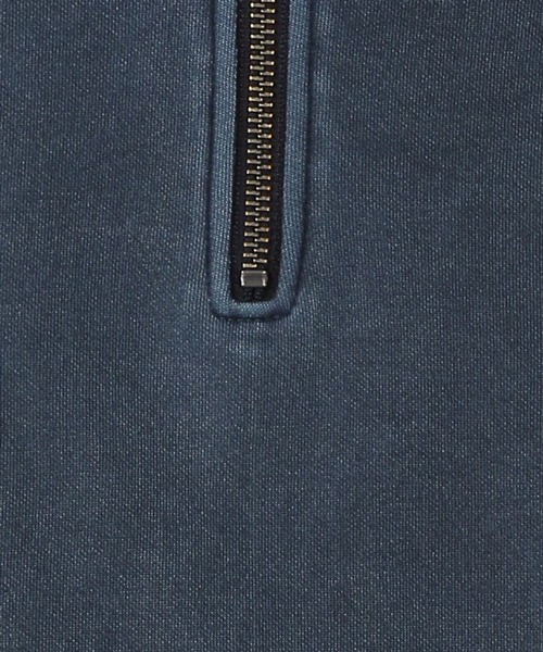 LAKOLE（ラコレ）の「ウォッシュドハーフZIP / 287577（スウェット・メンズ・チャコール/アイボリー/ネイビー・MEDIUM/LARGE）」の9枚目の写真