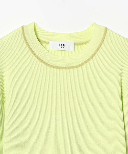 Ray BEAMS(レイビームス)の「RBS / リブ ハリヌキ ライン クルーネック トップス(ニット/セーター・レディース・ミント・ONE SIZE)」の6枚目の写真
