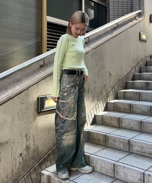 Ray BEAMS(レイビームス)の「RBS / リブ ハリヌキ ライン クルーネック トップス(ニット/セーター・レディース・ミント・ONE SIZE)」の11枚目の写真