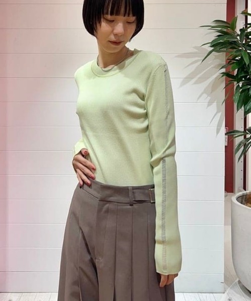 Ray BEAMS(レイビームス)の「RBS / リブ ハリヌキ ライン クルーネック トップス(ニット/セーター・レディース・ミント・ONE SIZE)」の12枚目の写真
