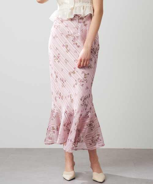 ME COUTURE（ミークチュール）の「ラメストライプブーケスカート（スカート・レディース・ピンク/アイボリー・1/0）」の19枚目の写真