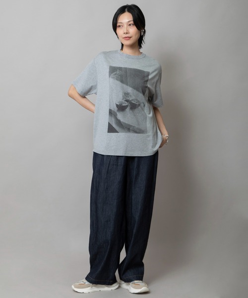 Munich(ミューニック)の「フォトプリントTシャツ(Tシャツ/カットソー・レディース・ホワイト/グレー/ベージュ・FREE)」の10枚目の写真