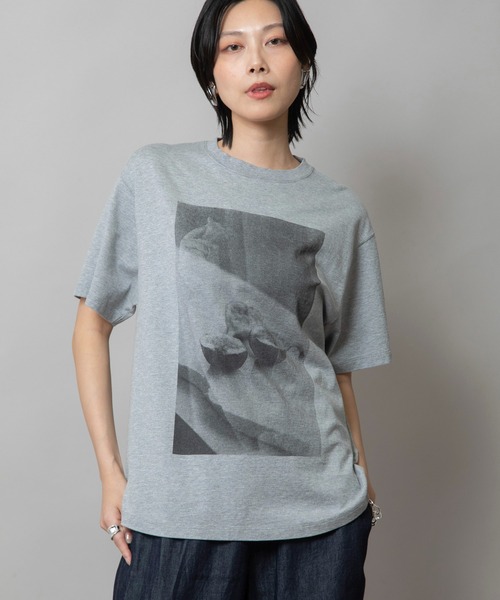 Munich(ミューニック)の「フォトプリントTシャツ(Tシャツ/カットソー・レディース・ホワイト/グレー/ベージュ・FREE)」の15枚目の写真