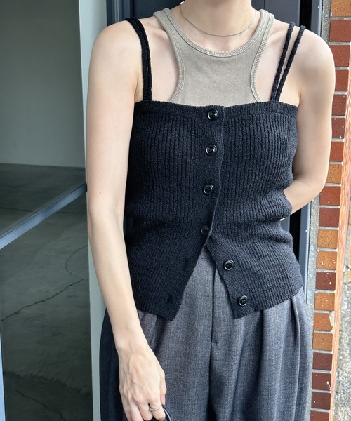 select MOCA(セレクトモカ)の「ダブルストラップサマーニットビスチェ(ベスト・レディース・ベージュ/ネイビー/ブラック・FREE)」の22枚目の写真