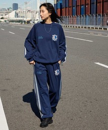 EMMA CLOTHES（エマクローズ）の「NBA/エヌビーエー 別注 セットアップ ワッペン刺繍 サイドライン ドロスト ビッグシルエットプルオーバースウェット＆スウェットパンツ（セットアップ）」