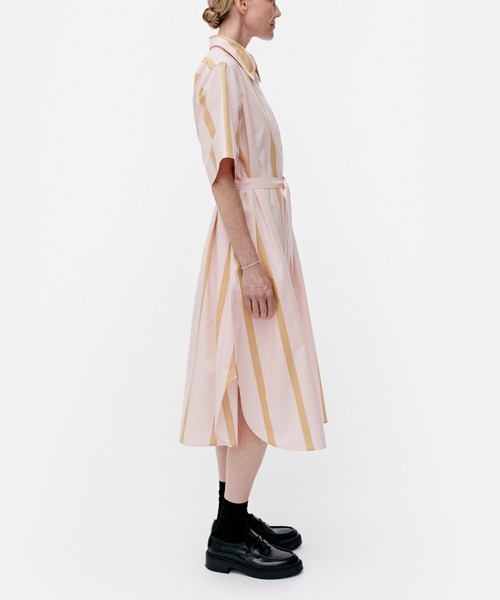 【2025SS】marimekko マリメッコ/ Blomma Puhveli ワンピース セール】Paperi Puhveli / dress(ワンピース)|marimekko