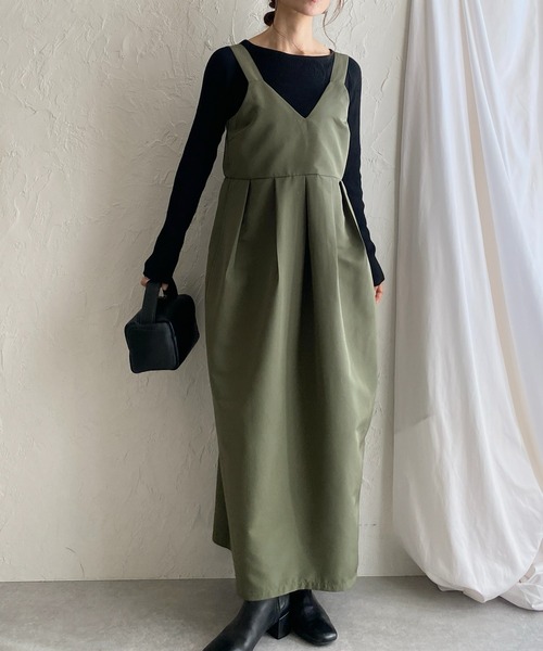 She's Closet(シーズクローゼット)の「ハイウエストタックコクーンロングジャンパースカートワンピース(ジャンパースカート・レディース・アイボリー/カーキ/ブラック・FREE)」の3枚目の写真