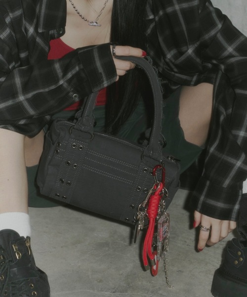 DTYYPE（ドタイプ）の「ハトメミニボストンバッグ（ハンドバッグ・レディース・チャコールグレー/カモフラージュ・FREE）」の5枚目の写真