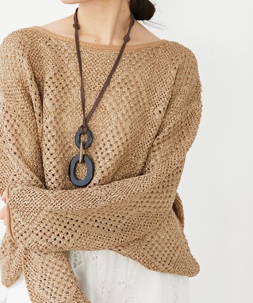 le.coeur blanc(ルクールブラン)の「TORRAZZO DONNAスパンコールニット(ニット/セーター・レディース・オフホワイト/キャメル・38)」の2枚目の写真
