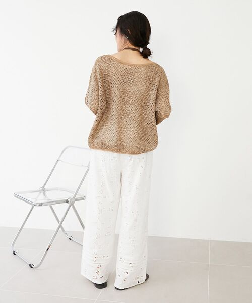 le.coeur blanc(ルクールブラン)の「TORRAZZO DONNAスパンコールニット(ニット/セーター・レディース・オフホワイト/キャメル・38)」の19枚目の写真