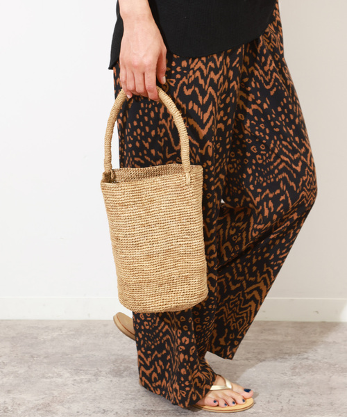 MADE IN MADA(メイドインマダ)の「《追加》【MADE IN MADA /メイドインマダ】 NAIVO BAG:ハンドバッグ(かごバッグ・レディース・グレー/ベージュ・FREE)」の14枚目の写真