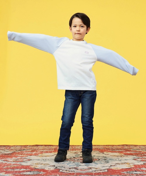 Lee（リー）の「Lee/リー【110-150cm】キッズ 【親子コーデ】バックプリント 長袖Tシャツ/オーバーラッププリント（Tシャツ/カットソー・キッズ・ホワイト/ブラック/ホワイト系その他・110/120/130/140/150）」の19枚目の写真