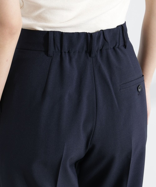 NANO universe（ナノユニバース）の「ライトファンクション タックセミワイドパンツ(セットアップ可)（スラックス・レディース・アイボリー/モカ/ダークネイビー・S/M）」の17枚目の写真