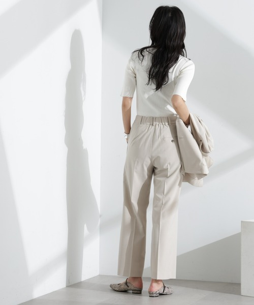 NANO universe（ナノユニバース）の「ライトファンクション タックセミワイドパンツ(セットアップ可)（スラックス・レディース・アイボリー/モカ/ダークネイビー・S/M）」の4枚目の写真