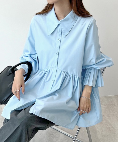 Futier land(フューティアランド)の「袖プリーツチュニックブラウス(シャツ/ブラウス・レディース・オフホワイト/ライトブルー/ブラック・MEDIUM/LARGE)」の3枚目の写真