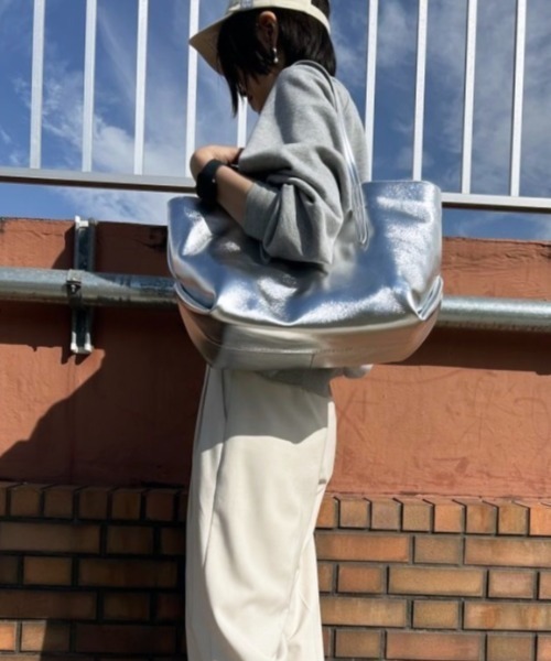 Scrap Book(スクラップブック)の「【atneK AND Scrap Book】シンプルトートバッグ(トートバッグ・レディース・シルバー/ベージュ/ブラック・FREE)」の15枚目の写真