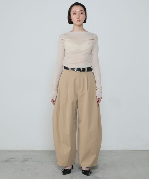 le ELMi（ルエルミ）の「Sheer knit-like drape gathered off-shoulder top / シアーニットライクドレープギャザー オフショル トップス（Tシャツ/カットソー・レディース・ピンク/アイボリー/ブラック/グレー・FREE）」の11枚目の写真