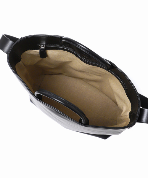 plage（プラージュ）の「MAISON CANAU / メゾン カナウ 別注 ONE SHOLDER バッグ（ショルダーバッグ・レディース・ブラック・FREE）」の16枚目の写真