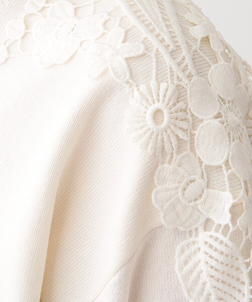 DRESKIP（ドレスキップ）の「肩レースが差をつける デザインニット（ニット/セーター・レディース・オフホワイト/ブルー系その他/グリーン系/ピンク系・01/02/03/04）」の6枚目の写真