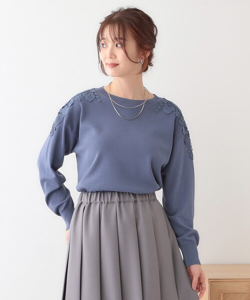 DRESKIP（ドレスキップ）の「肩レースが差をつける デザインニット（ニット/セーター・レディース・オフホワイト/ブルー系その他/グリーン系/ピンク系・01/02/03/04）」の15枚目の写真