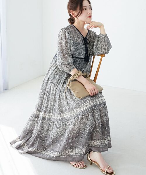 le.coeur blanc（ルクールブラン）の「Fanakaパイピングフラワー柄ワンピ（ワンピース・レディース・ブラック系その他・38）」の12枚目の写真