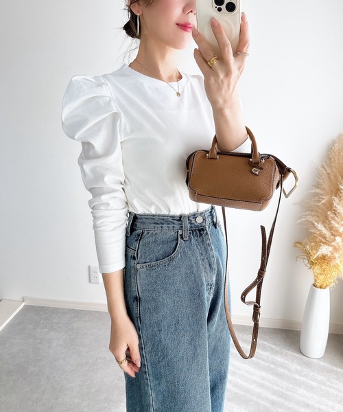 &. NOSTALGIA（アンドドットノスタルジア）の「【ZOZO限定】パワーショルダーカットプルオーバー（Tシャツ/カットソー・レディース・ホワイト×ネイビー/サックスブルー/ブラック/ホワイト・M）」の10枚目の写真