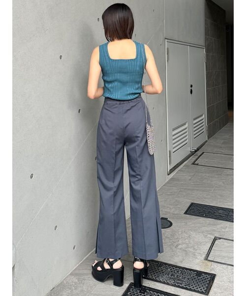 MURUA(ムルーア)の「【セットアップ対応】サイドタックワイドパンツ(その他パンツ・レディース・ブルー/ダークグレー/ベージュ/ブラック・1/2)」の14枚目の写真