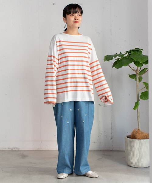 POU DOU DOU(プードゥドゥ)の「<made in INDIA>ボタニカル刺繍デニムストレートパンツ(その他パンツ・レディース・インディゴブルー/ブルー系・M)」の5枚目の写真