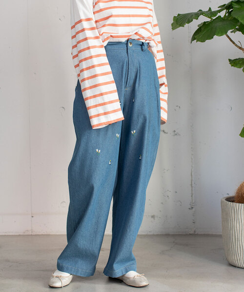 POU DOU DOU(プードゥドゥ)の「<made in INDIA>ボタニカル刺繍デニムストレートパンツ(その他パンツ・レディース・インディゴブルー/ブルー系・M)」の8枚目の写真