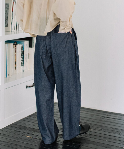 POU DOU DOU(プードゥドゥ)の「<made in INDIA>ボタニカル刺繍デニムストレートパンツ(その他パンツ・レディース・インディゴブルー/ブルー系・M)」の19枚目の写真