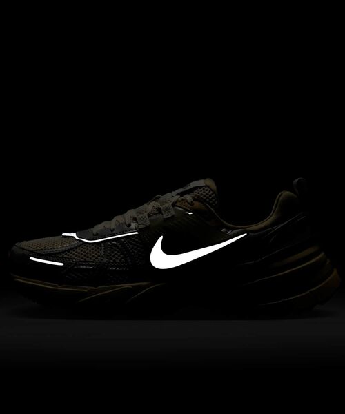 【NIKE/ナイキ】ウィメンズ V2K ラン：スニーカー 24.5 NIKE/ナイキ ウィメンズ V2K ラン[23.5㎝～24.5㎝展開]｜Daytona