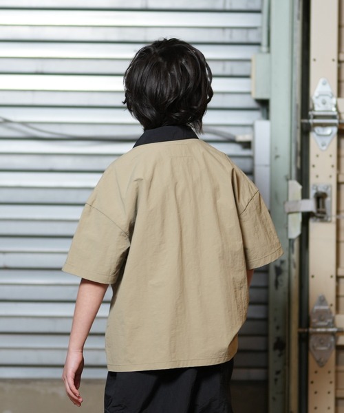 Dickies（ディッキーズ）の「Dickies/ディッキーズ キッズ 半袖 シャツ ボーリングシャツ DK MS NYLON BOWLING SS 81220000（シャツ/ブラウス・キッズ・ブラック/チャコール/ベージュ・160cm/150cm/140cm/130cm）」の6枚目の写真