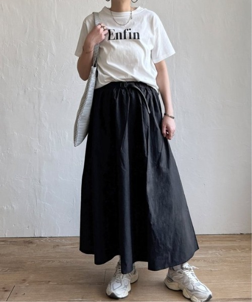 LBC（エルビーシー）の「ワッシャーナイロンワークベルトスカート（スカート・レディース・エメラルド/ライトグレー/ブラック・M）」の14枚目の写真