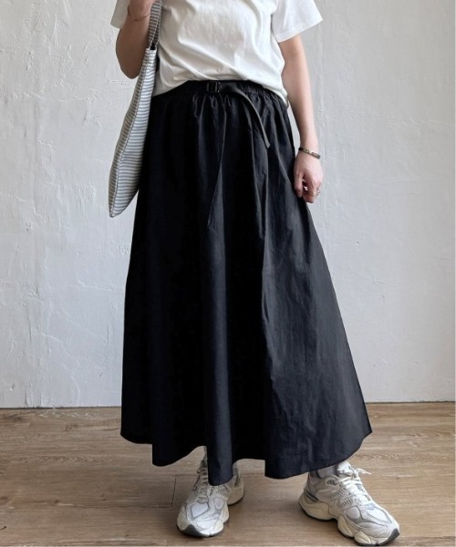 LBC（エルビーシー）の「ワッシャーナイロンワークベルトスカート（スカート・レディース・エメラルド/ライトグレー/ブラック・M）」の19枚目の写真