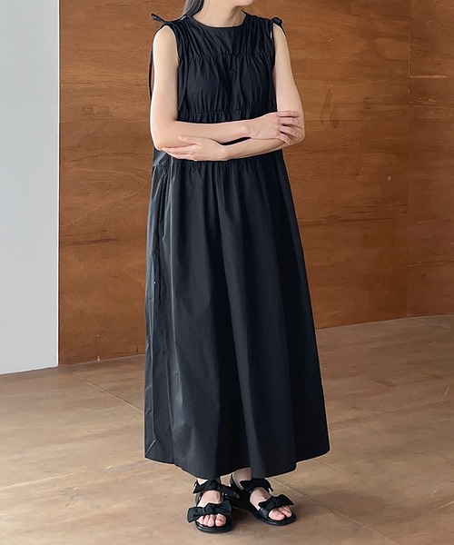 セール】シャーリングギャザーノースリーブワンピース（ワンピース