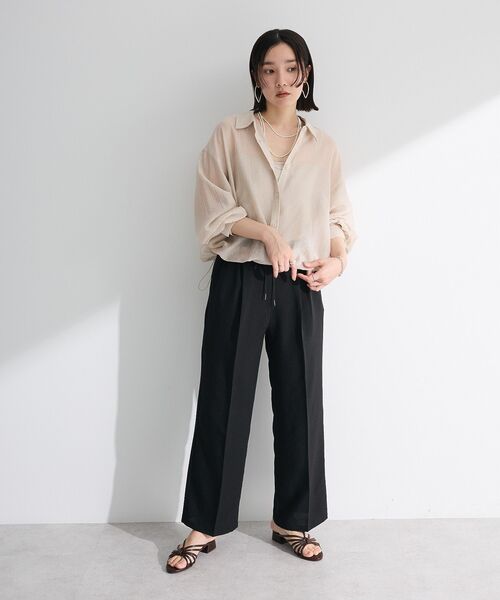 Green　Parks（グリーンパークス）の「裾ドロストシアーシャツ（シャツ/ブラウス・レディース・サックスブルー/ベージュ/グリーン/グレー・FREE）」の16枚目の写真