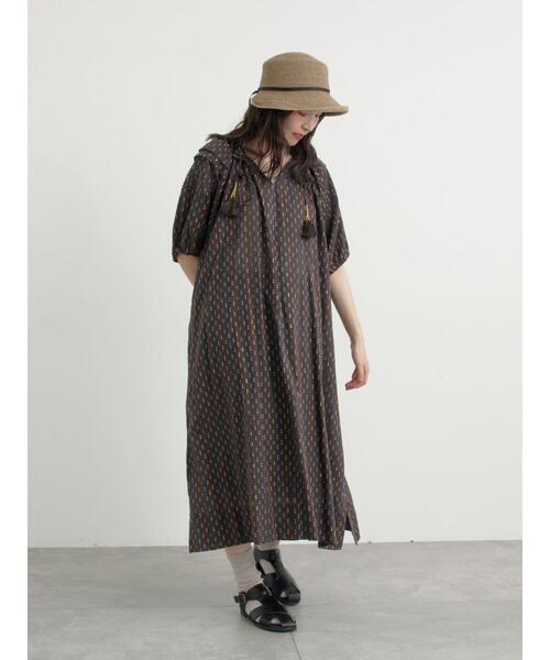 WEB限定 Sサイズ】カラフルドビータッセル付きワンピース