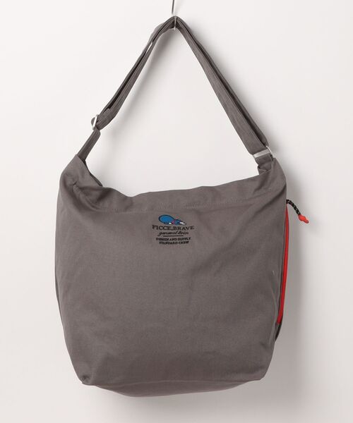 Ficce,Brave（フィセブレイブ）の「【Ficce Brave/フィセブレイブ】 ドラえもん ビッグショルダーバッグ（ショルダーバッグ・メンズ・ブラック/ブルーグレー/ダークグレー/アイボリー/カーキ/レッド・FREE）」の17枚目の写真