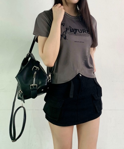 lilful(リルフル)の「ベルトジップデザイン 2WAYショルダーバッグ リュック(ショルダーバッグ・レディース・ブラック/ホワイト・F)」の18枚目の写真